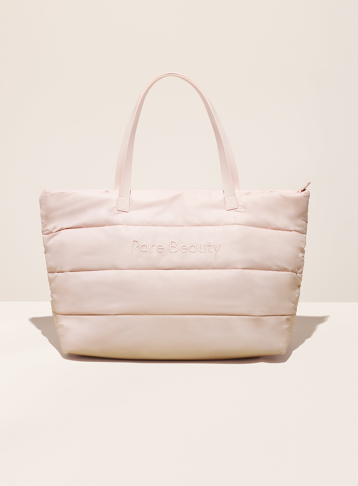 pdp puffy traveler tote front.jpg pdp puffy traveler tote front.jpg