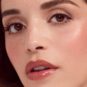 essential neutrals eyeshadow palette